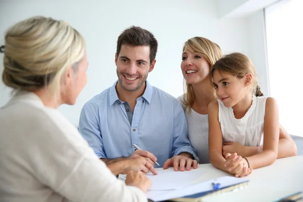 Documentos necesarios al comprar casa